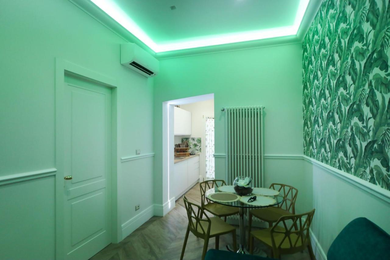 Lucrezia'S Home Кастеламаре ди Стабия Екстериор снимка