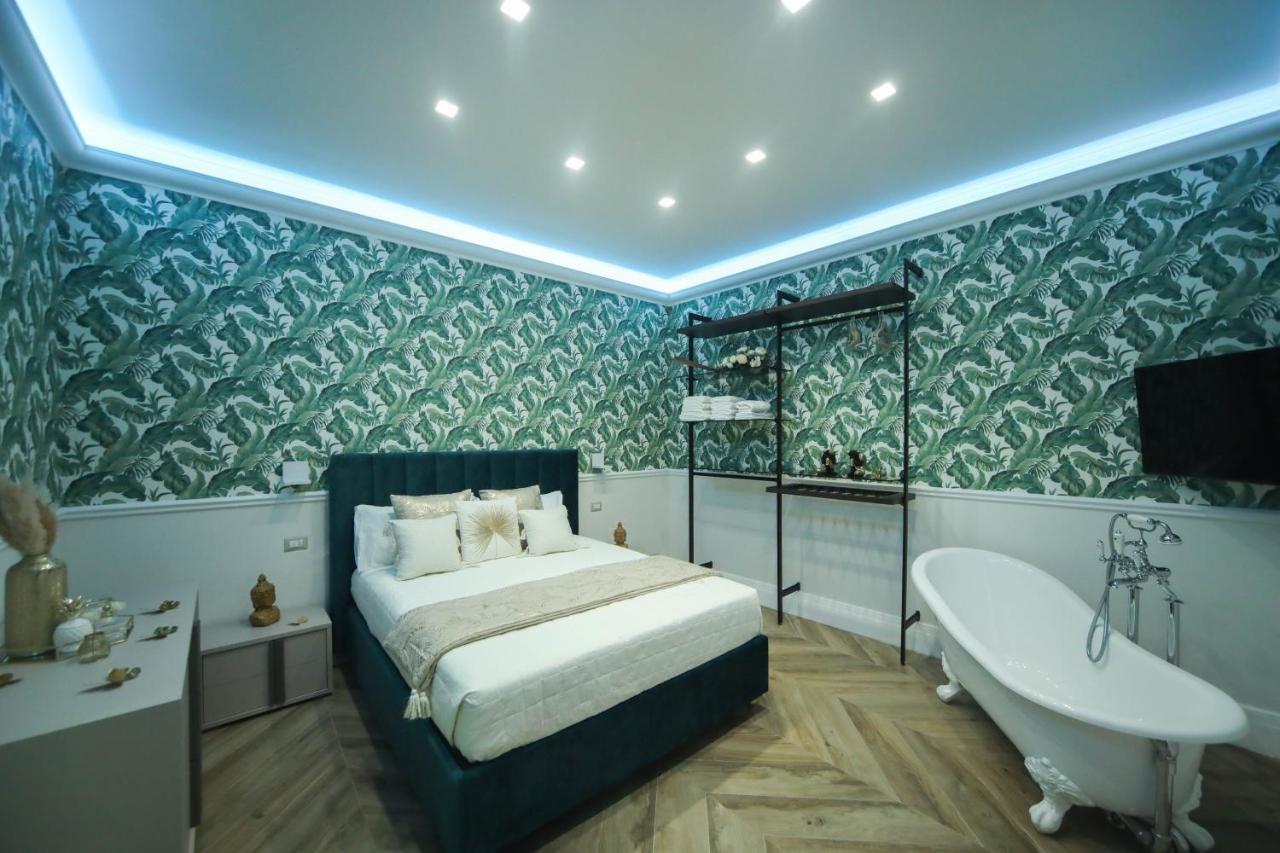 Lucrezia'S Home Кастеламаре ди Стабия Екстериор снимка